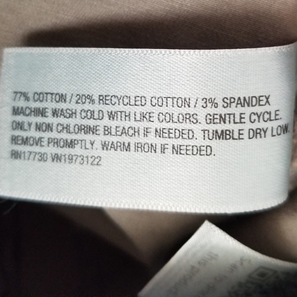 NWT Universal Thread Olive Green Shorts Size 12 - Picture 7 of 7